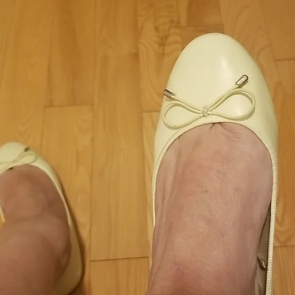 Shoes - Picture 3 of 3